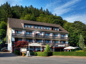 Landhotel Kunzental, Zorge